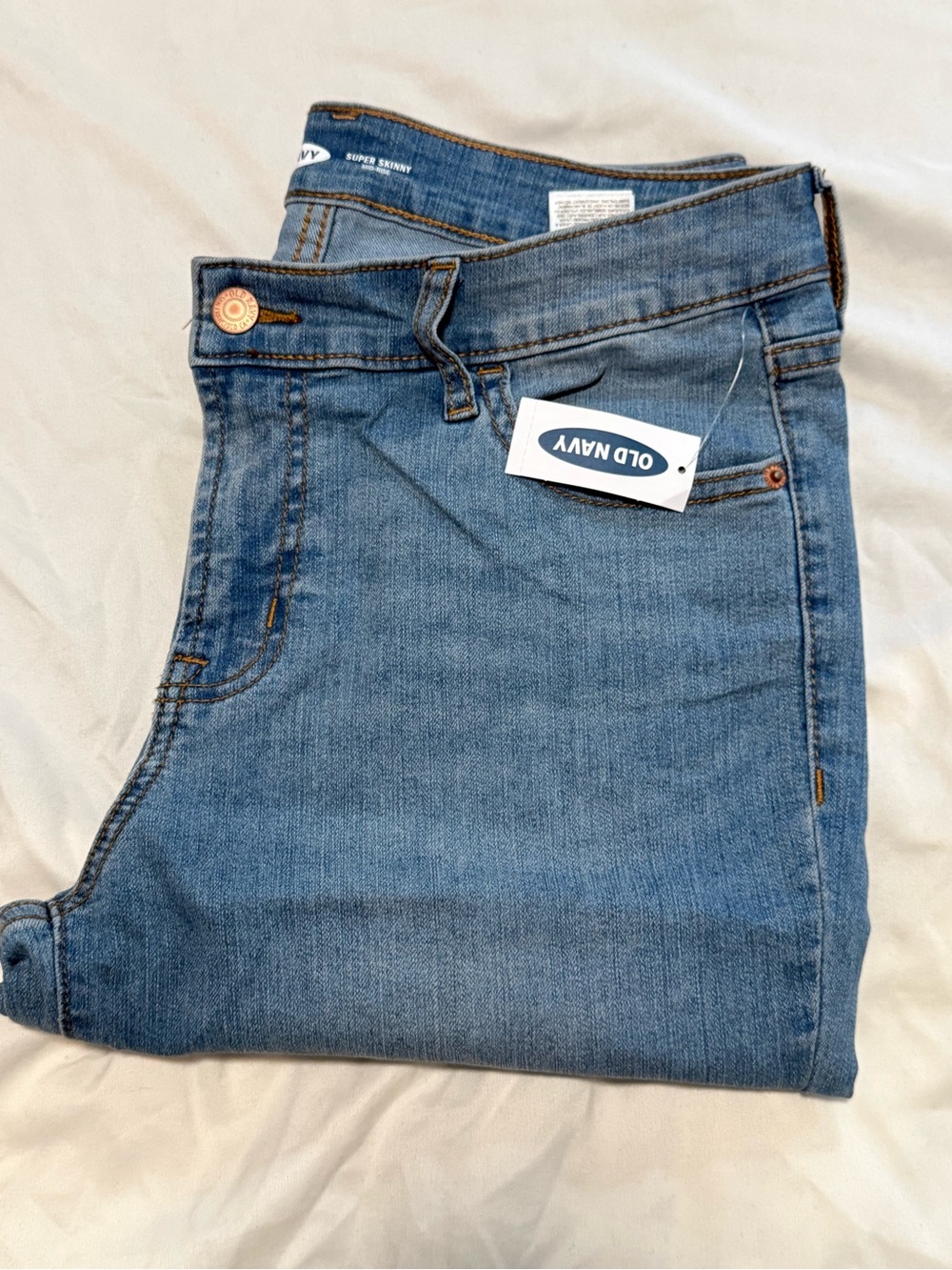 Old Navy High-Rise Super Skinny Jeans in Mid Blue